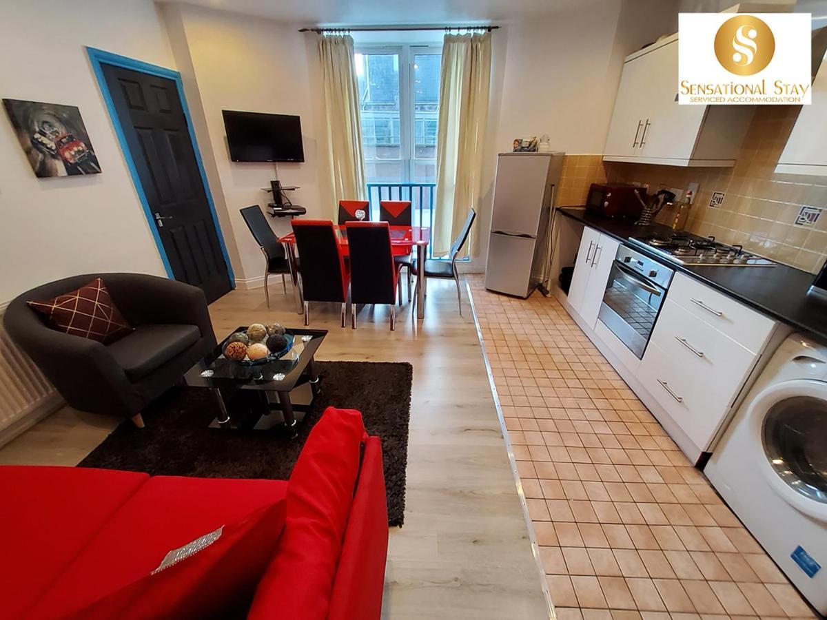 אברדין 1 & 3 Bedroom Apt By Sensational Stay Serviced Accommodation - Adelphi Suites מראה חיצוני תמונה